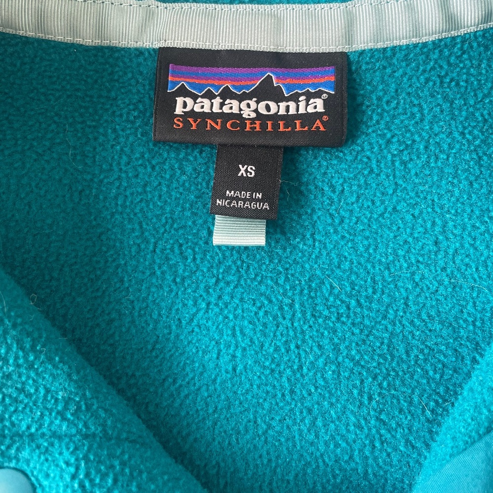 Patagonia Women’s Synchilla Fleece - Picture 2 of 3